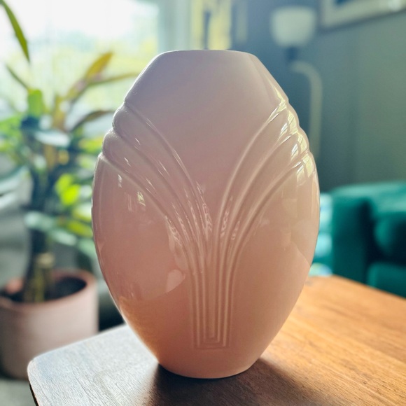 Vintage Haeger pink vase - Picture 7 of 12